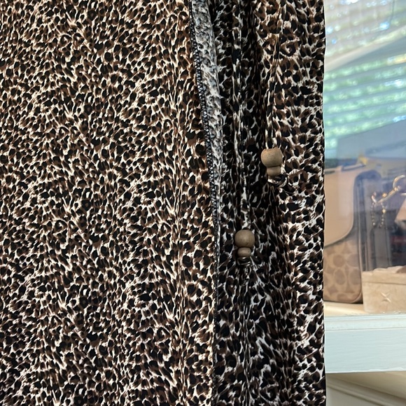 Willi Smith Faux Wrap Leopard Print Skirt - Picture 4 of 7